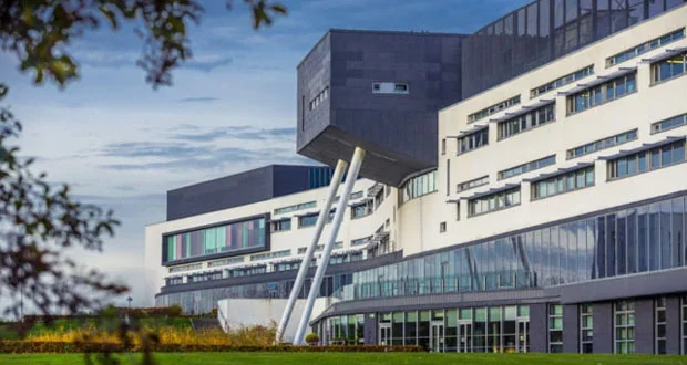 RFM wint £10M vijfjarig IFM-contract bij Queen Margaret University via Crown Commercial Framework