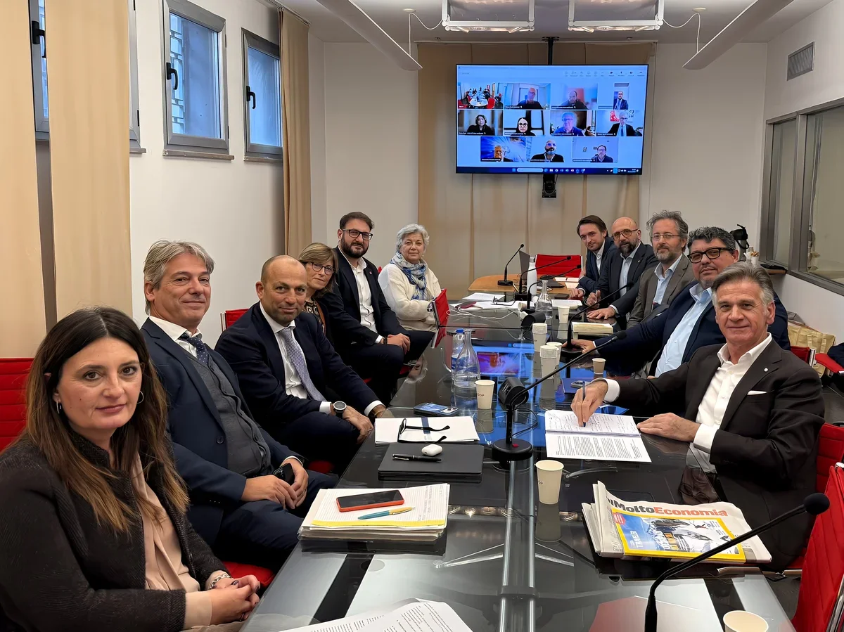 Italiaanse Consulta dei Servizi eist prijsherziening in begrotingswet voor arbeidsintensieve contracten