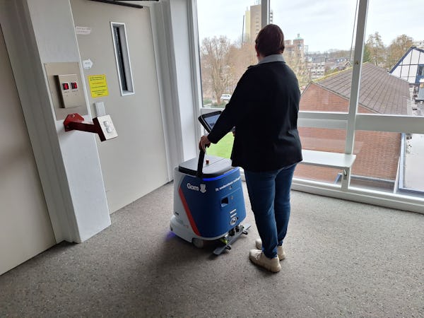 Gom kiest met robotisering bewust voor mensgericht werken